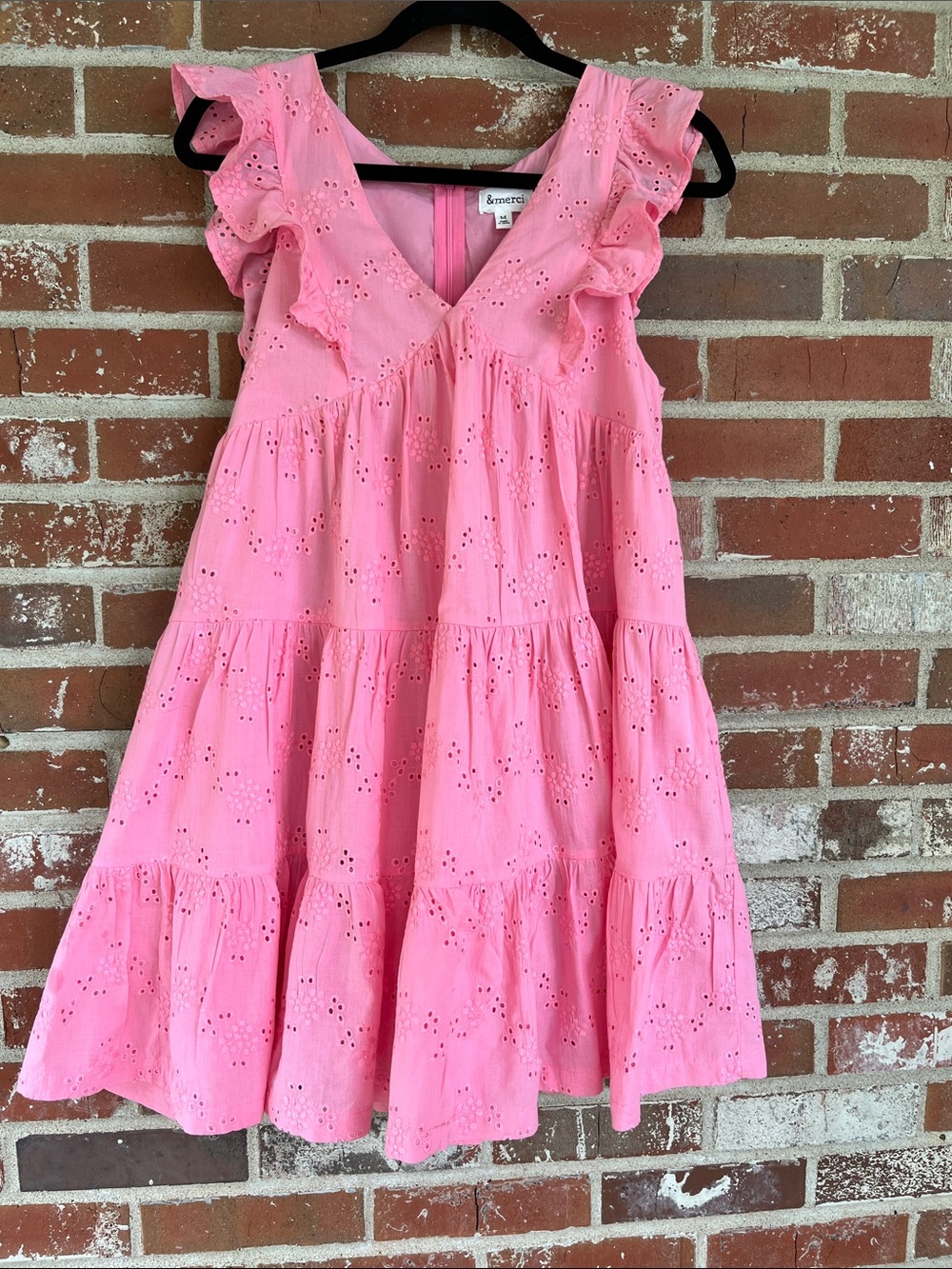 Lilly" Eyelet Babydoll Dress by the brand &merci Size Medium